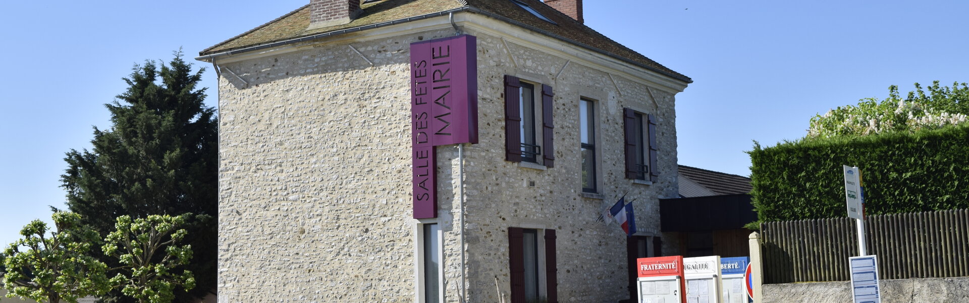 Mairie de Neauphlette - Yvelines (78)